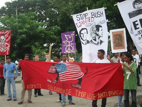 Dili demo against occupation of Iraq